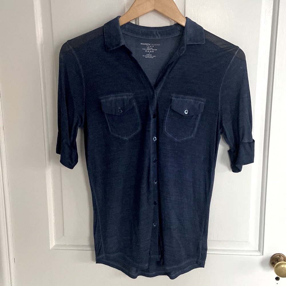 Majestic Filatures Paris 100% silk shirt Size 2/Small